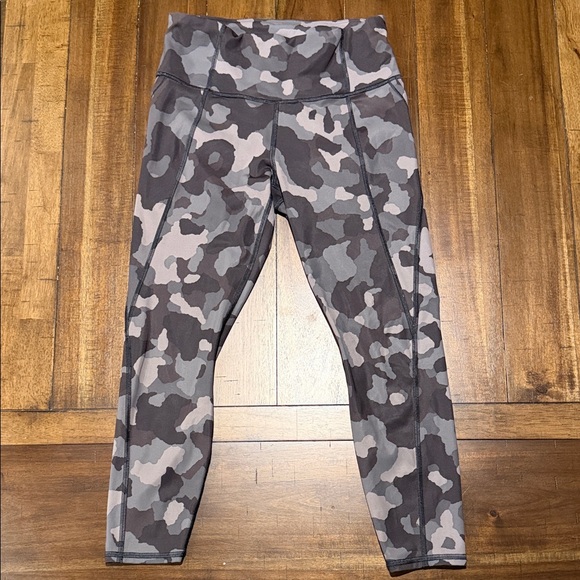 Athleta Pants - Athleta Camouflage Leggings - Gray and Black